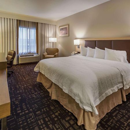Hampton Inn & Suites Reno Esterno foto