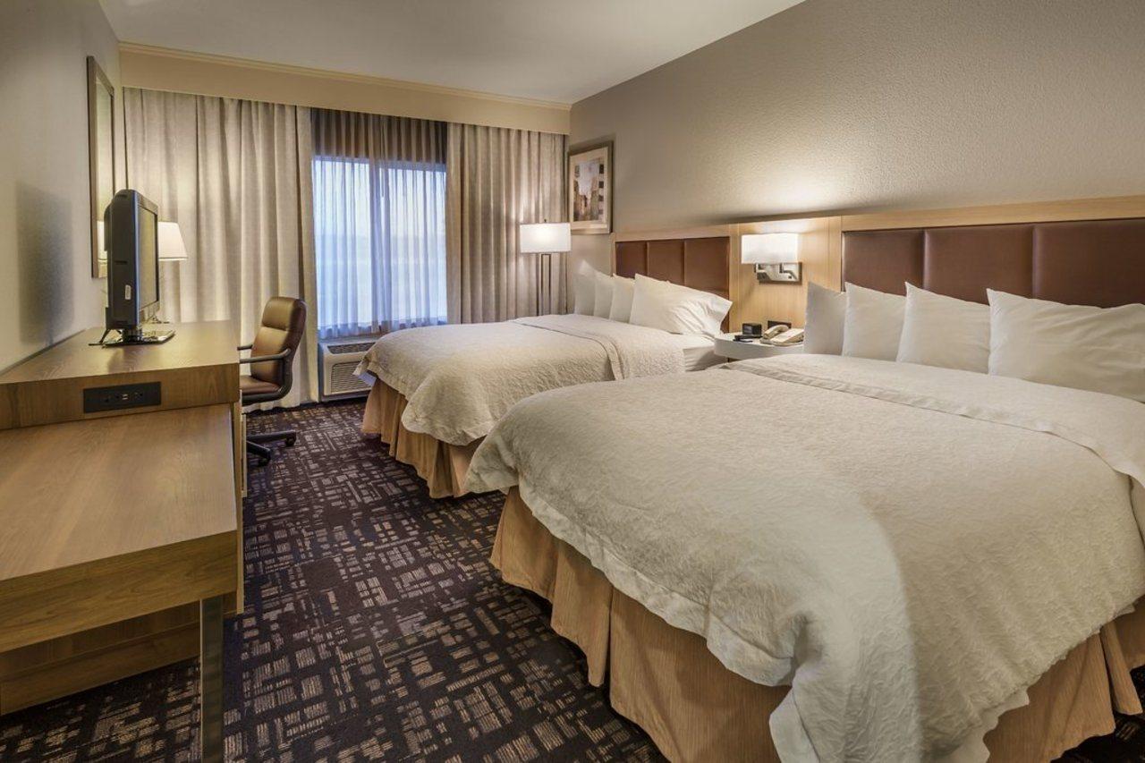 Hampton Inn & Suites Reno Esterno foto