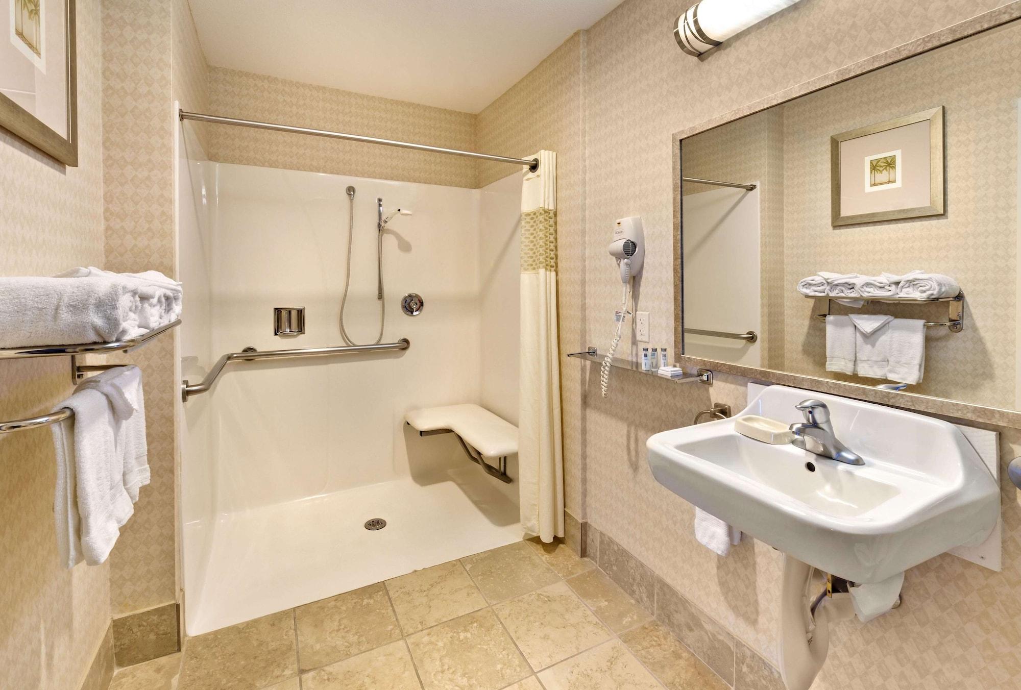 Hampton Inn & Suites Reno Esterno foto