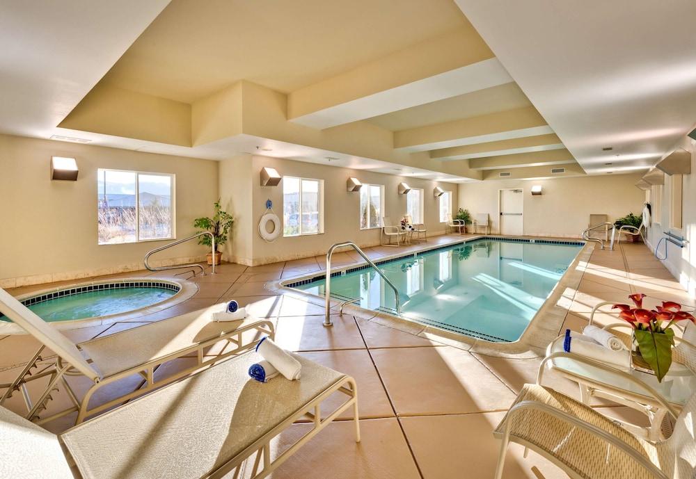 Hampton Inn & Suites Reno Esterno foto
