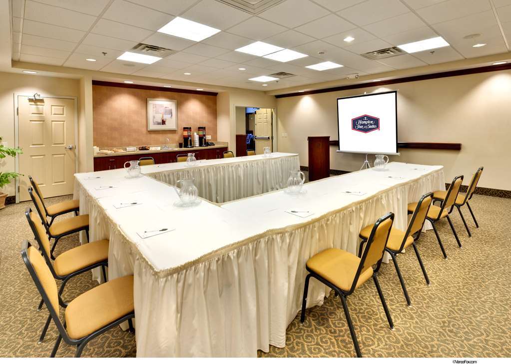 Hampton Inn & Suites Reno Servizi foto